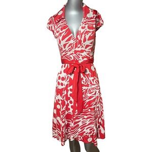 McGinn Knightsbridge Red & White Abstract Print Belted Collared Wrap Dress